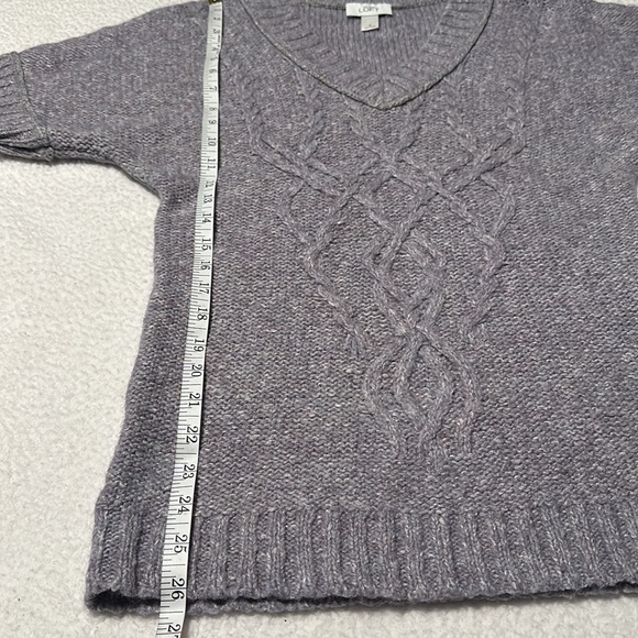 Ann Taylor Loft Gray S/S Sweater, EUC, Size Small - Picture 7 of 9